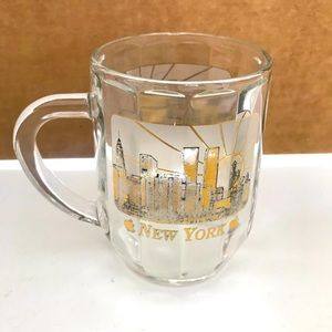 Vintage NYC Skyline Collectible Glass Mug